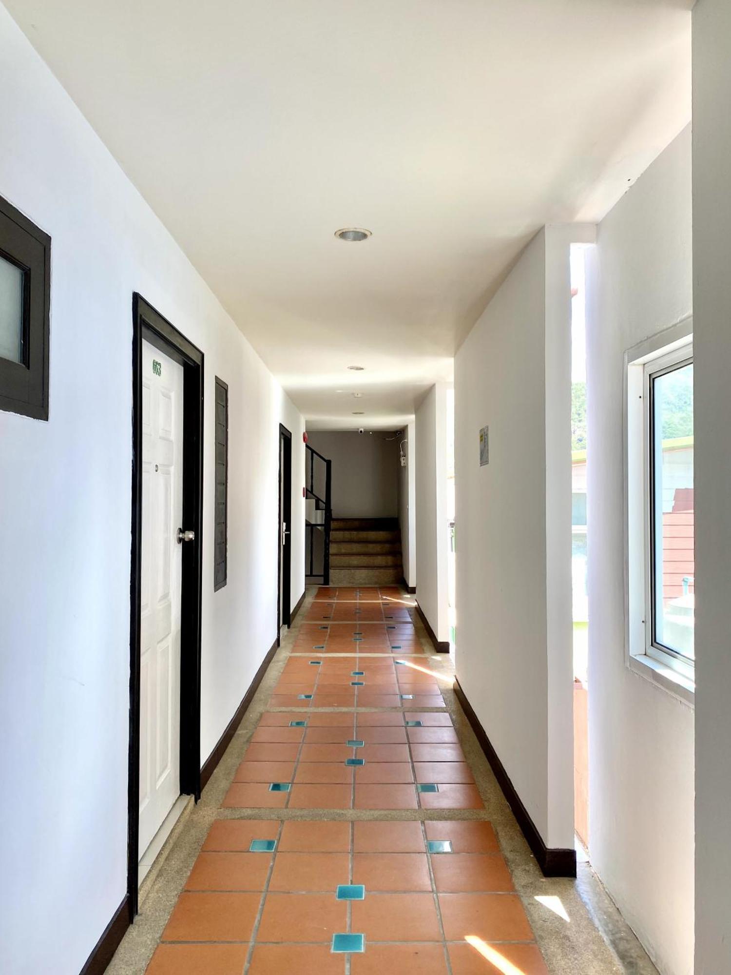 Apk Resort Patong Екстериор снимка